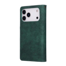 Load image into Gallery viewer, Casekis Studded Zip Leather Wallet Wristlet Phone Case Green